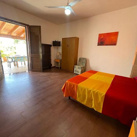 Villa Cucci Mono Luigi Casa Vacanze Torre Lapillo Kültér fotó
